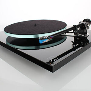 Rega Planar 3 Turntable + No Cartridge