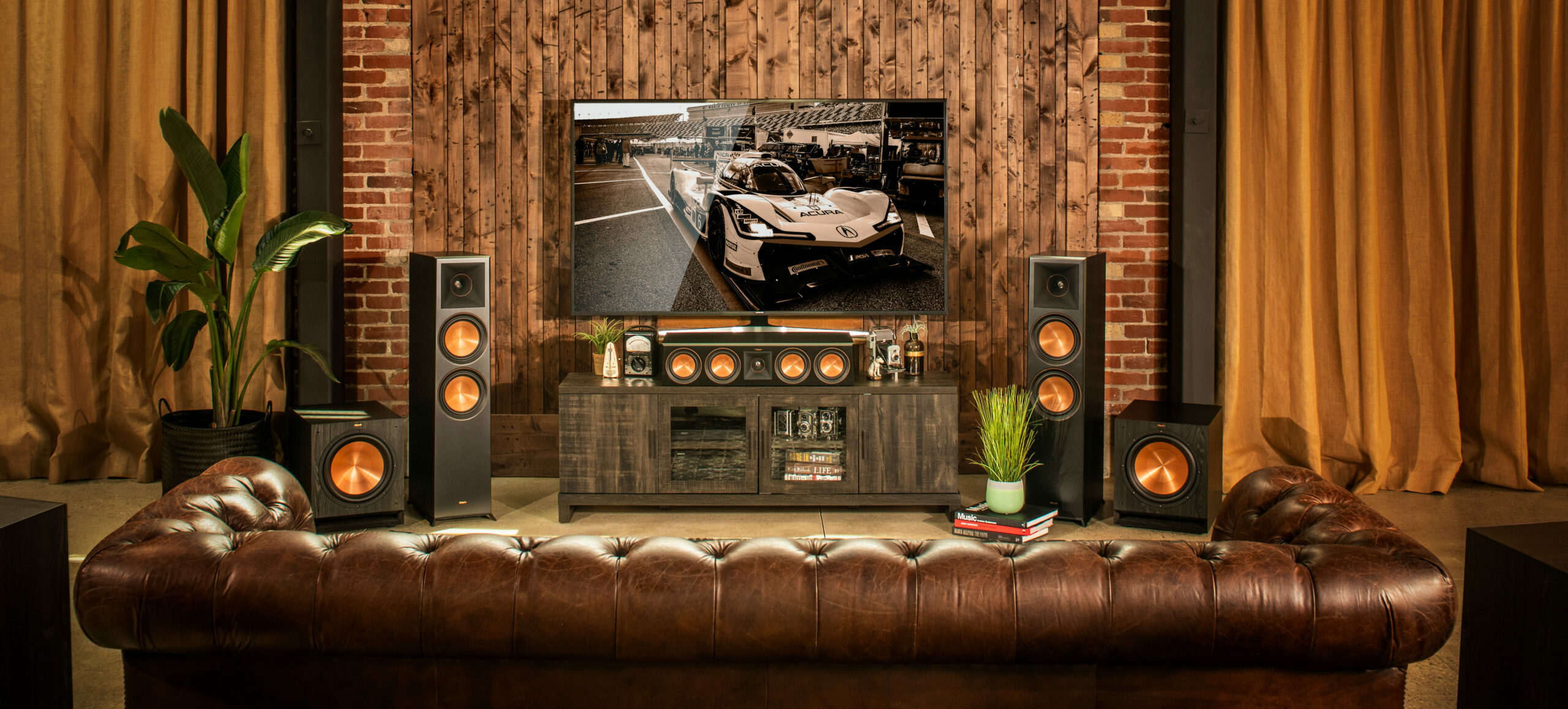 Klipsch - West Coast Hi Fi