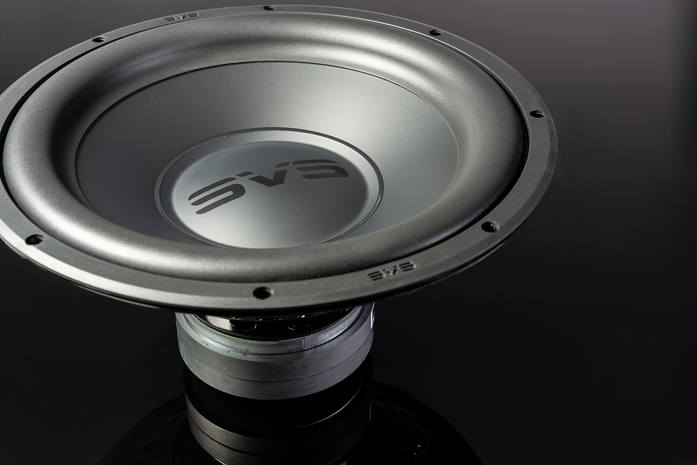 1000pro_detail_driver-1