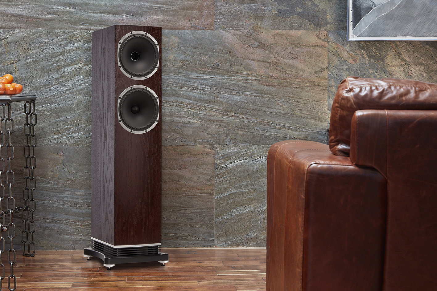 F502-Lifestyle -Dark-Oak-GrilleOff