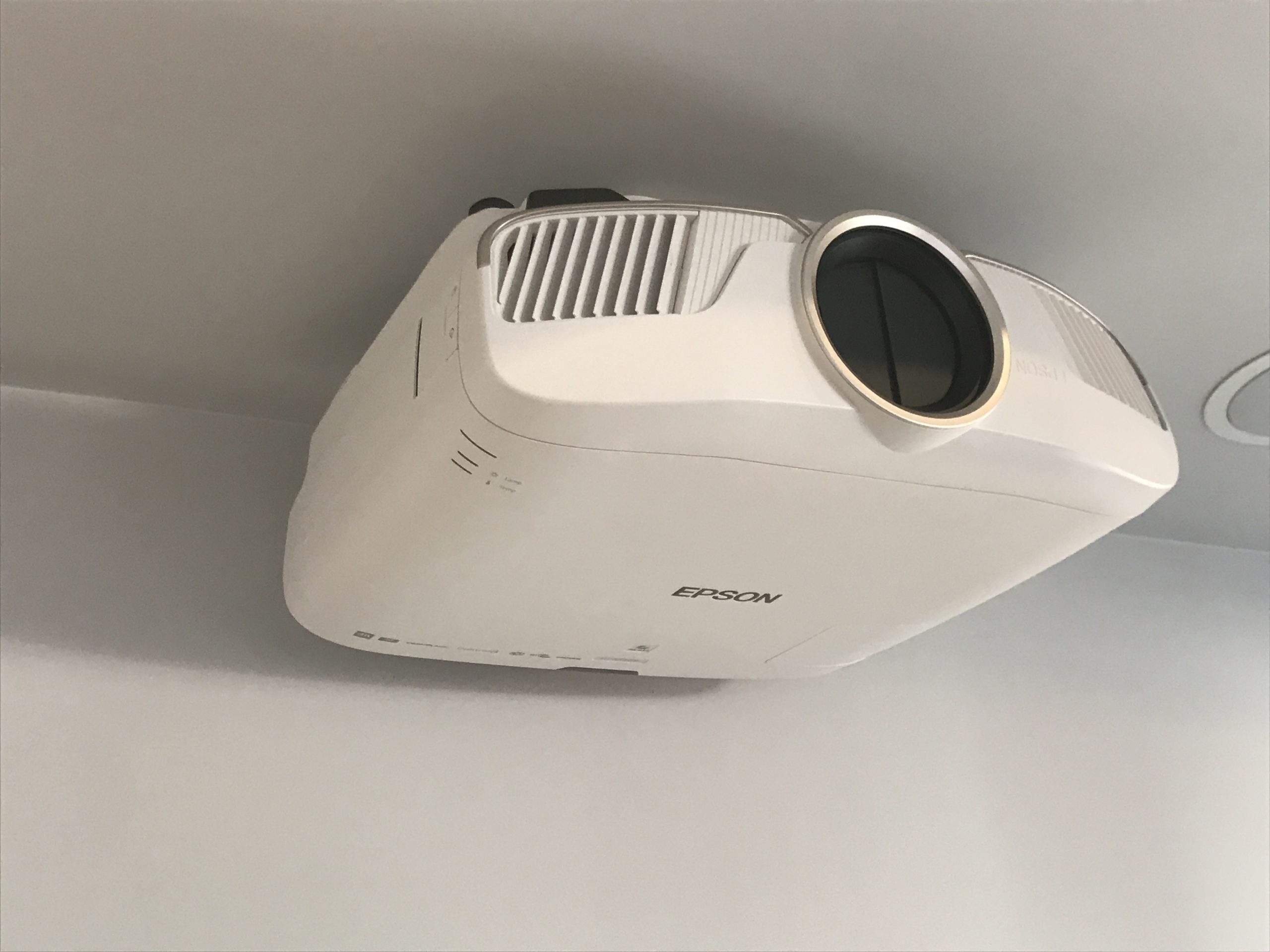 elpmb30-tw9300w