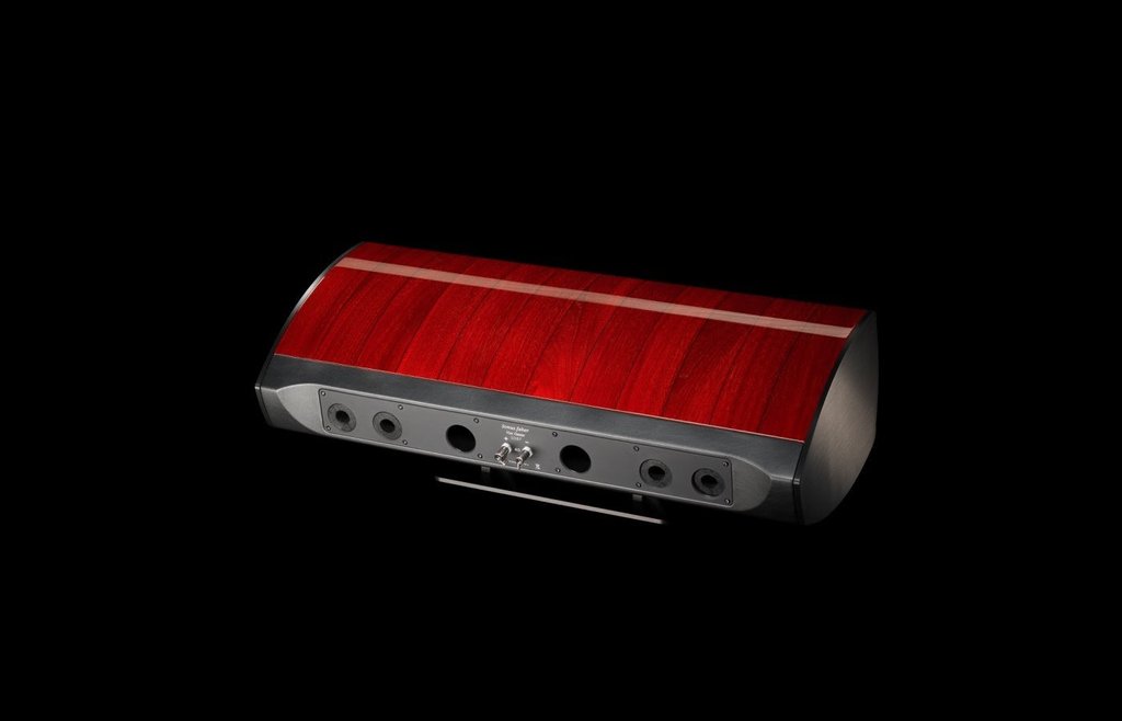 SonusFaber_Mob_0350Edit_1024x1024