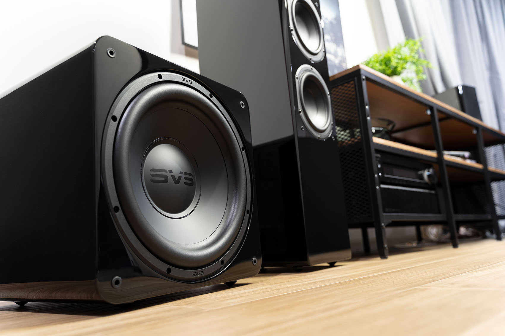 sb-1000pro_lifestyle-2