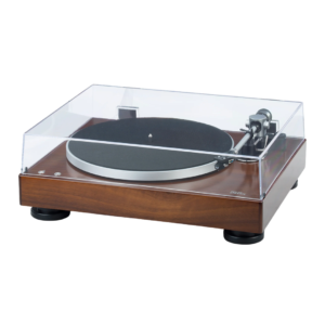 Music_Hall_Classic_Turntable_Walnut_Left_Dustcover