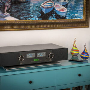 RS250 Lifestyle Table hi res