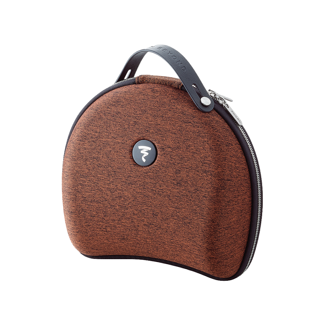 Focal Stellia Headphones_Case2