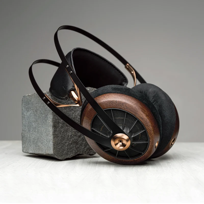 Meze-Audio-109-PRO-headphone-04